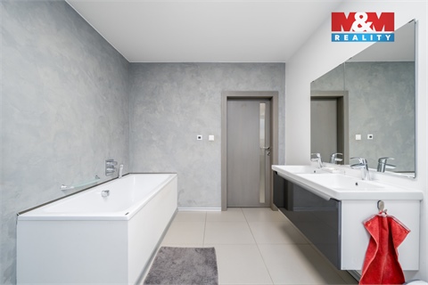 Prodej rodinného domu, 150 m² 18