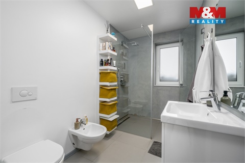 Prodej rodinného domu, 150 m² 12