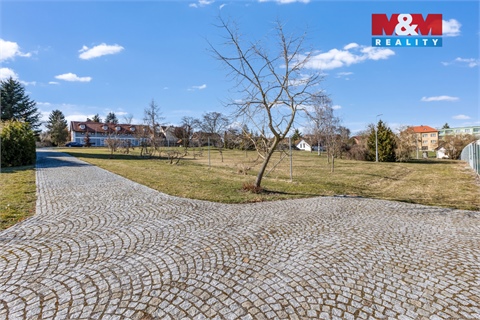 Prodej rodinného domu, 332 m² 26