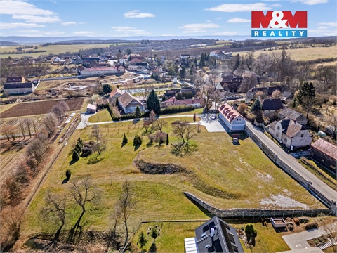 Prodej rodinného domu, 332 m² 24