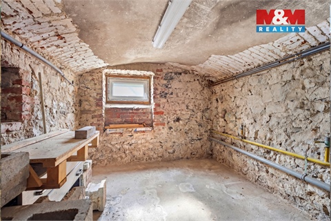 Prodej rodinného domu, 130 m² - 14