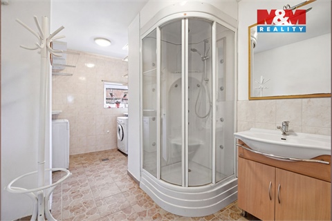 Prodej rodinného domu, 130 m² - 8