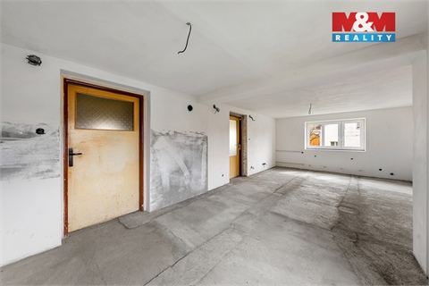 Prodej rodinného domu, 200 m² - 2