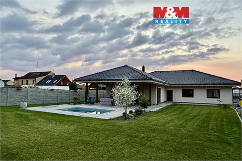 Prodej rodinného domu, 188 m² 0