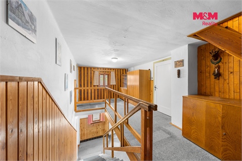 Prodej rodinného domu, 275 m² - 12