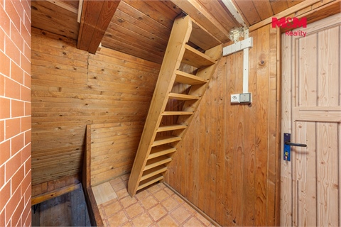 Prodej rodinného domu, 275 m² - 4