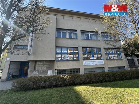 Prodej komerčního objektu, 410 m² 2