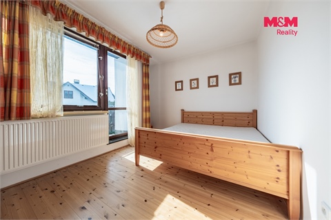 Prodej rodinného domu, 300 m² - 18