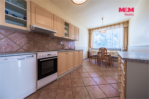 Prodej rodinného domu, 300 m² - 22