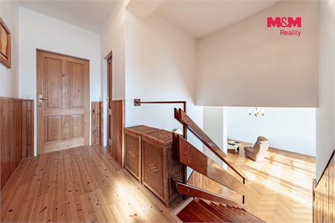 Prodej rodinného domu, 300 m² 22