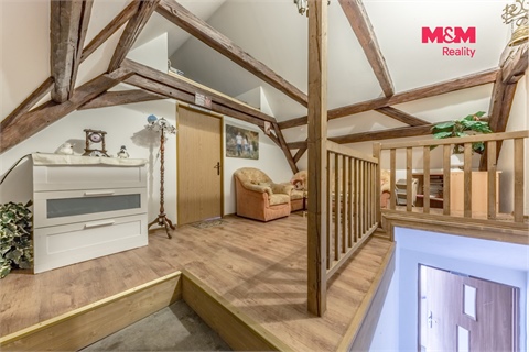 Prodej rodinného domu, 224 m² 12