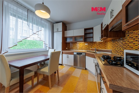 Pronájem bytu 3+1, 76 m² 0