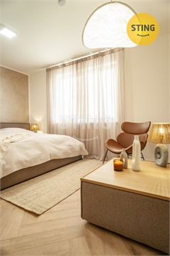 Prodej rodinného domu, 242 m² - 10