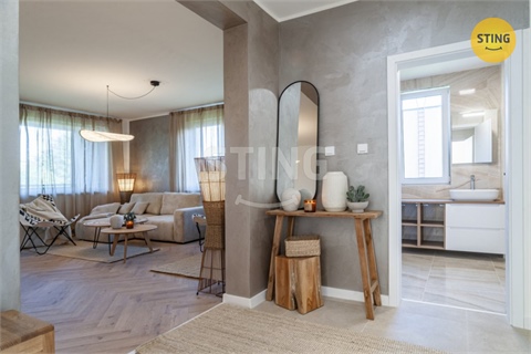 Prodej rodinného domu, 242 m² - 4