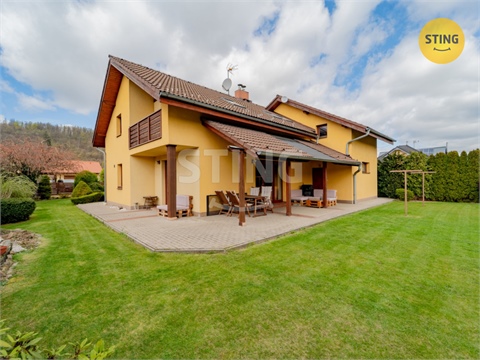 Prodej rodinného domu, 198 m² - 0