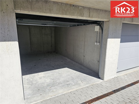 Pronájem garáže, 19 m² - 0