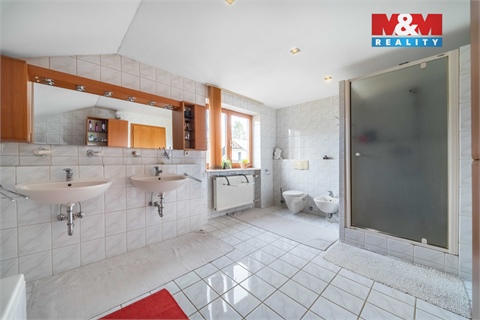 Prodej rodinného domu, 160 m² 14