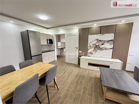 Pronájem rodinného domu, 99 m² 2