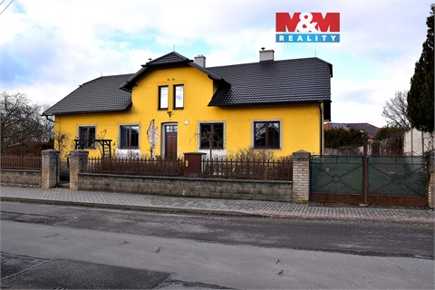 Prodej rodinného domu, 197 m² 0