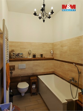 Prodej rodinného domu, 197 m² - 4