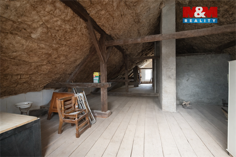 Prodej rodinného domu, 197 m² 14