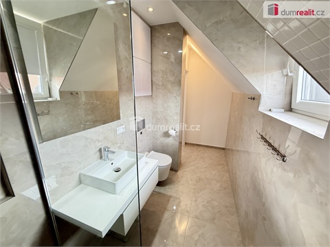 Pronájem rodinného domu, 85 m² 2