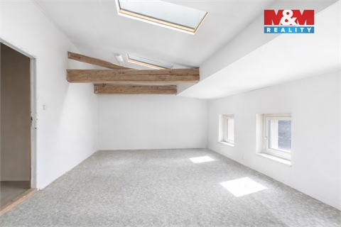 Prodej komerčního objektu, 300 m² - 2