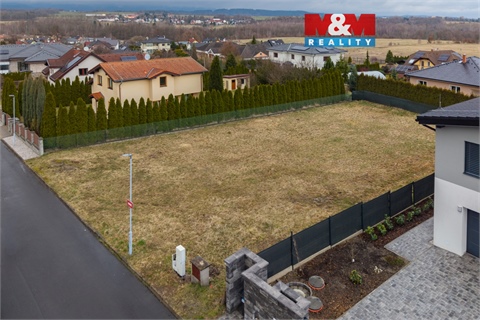 Prodej stavebního pozemku, 1 014 m² 0