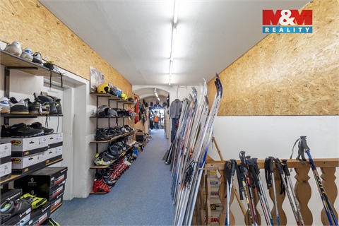 Prodej rodinného domu, 300 m² 4