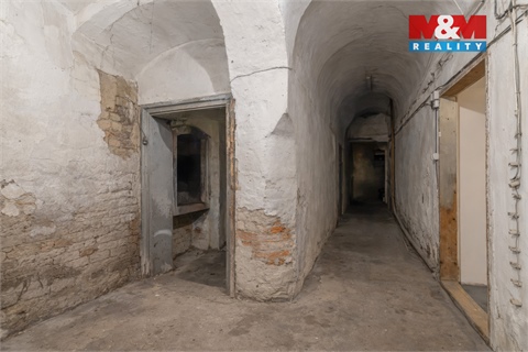 Prodej rodinného domu, 300 m² - 16