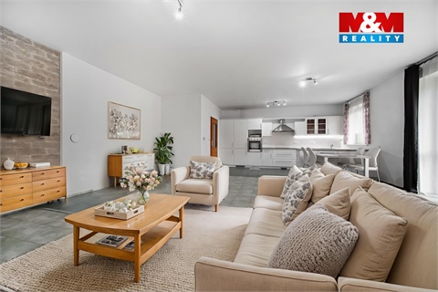 Prodej rodinného domu, 296 m² - 16