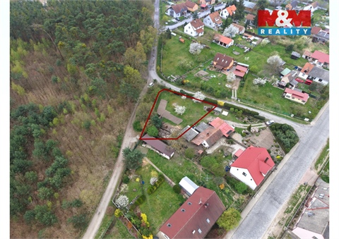 Prodej stavebního pozemku, 914 m² 2