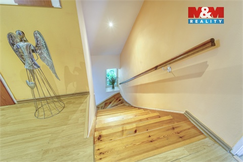 Prodej rodinného domu, 197 m² - 18