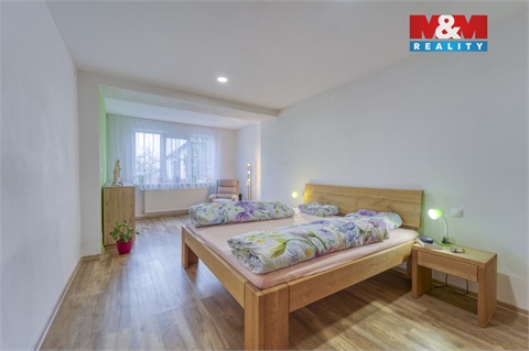 Prodej rodinného domu, 197 m² 26