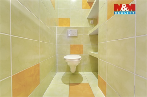 Prodej rodinného domu, 197 m² 14