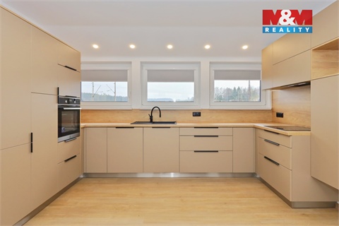 Pronájem bytu 4kk, 80 m² 2