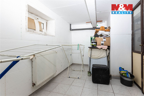 Prodej rodinného domu, 220 m² - 20