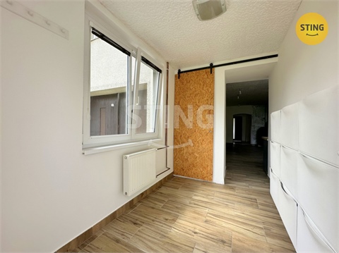 Prodej rodinného domu, 263 m² - 6