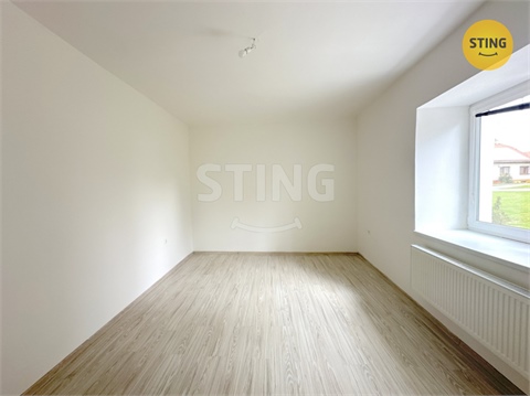 Prodej rodinného domu, 263 m² 2