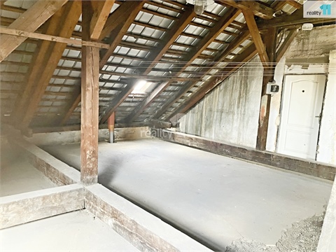 Prodej komerčního objektu, 1 343 m² 24