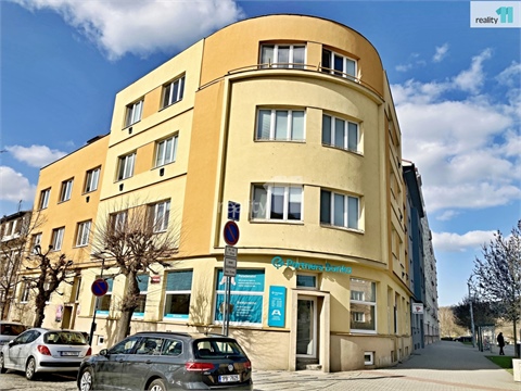 Prodej komerčního objektu, 1 343 m² 0