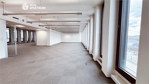 Pronájem kanceláře, 671 m² 22