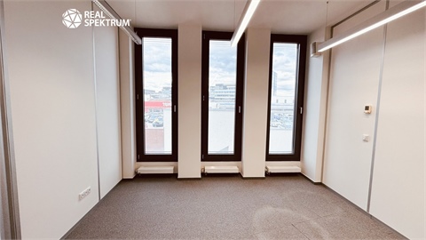 Pronájem kanceláře, 671 m² 10