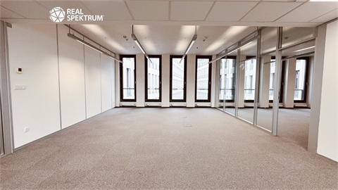 Pronájem kanceláře, 671 m² 8