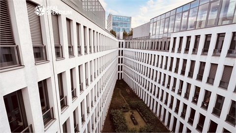 Pronájem kanceláře, 671 m² - 0