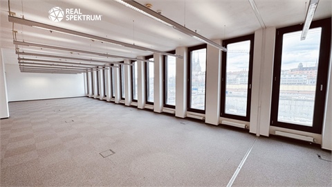 Pronájem kanceláře, 671 m² - 20