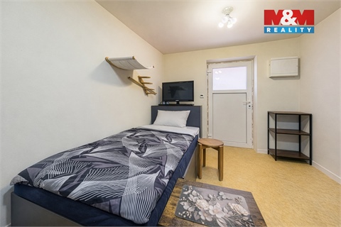 Prodej rodinného domu, 122 m² - 8