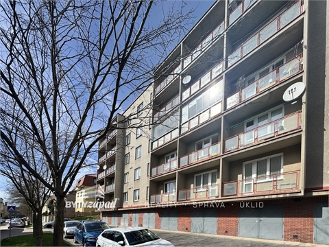 Pronájem bytu 2+1, 48 m² 12