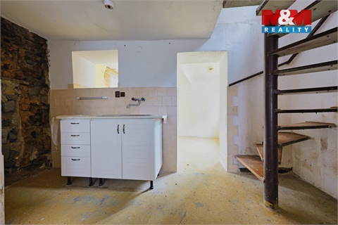 Prodej rodinného domu, 90 m² - 10