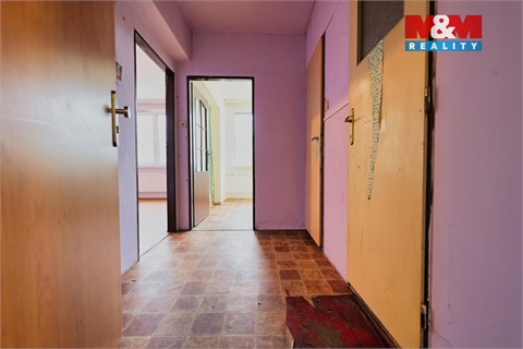 Prodej bytu 1+1, 35 m² 8